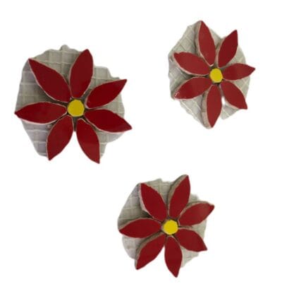 Mosaic Daisies Red Pack of 3