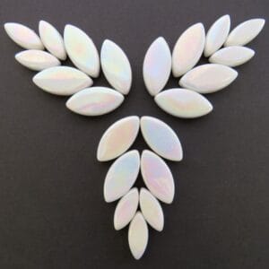 Petals White Pearlized (50 Grams)