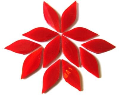 Small Petals Deep Red (12 Pieces)
