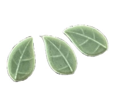 3 Pieces Mint Colored Leaves Various Sizes & Designs