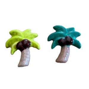 A set of 2 palm trees